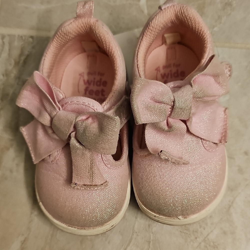 Pink Stride Rite Kids Shoes with Bow